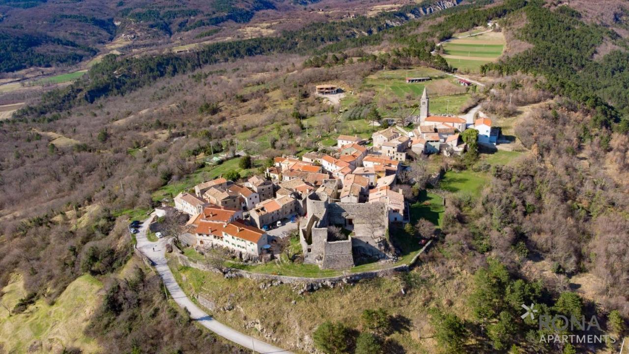Rona Stone House Apartments Janja Boljun Bagian luar foto