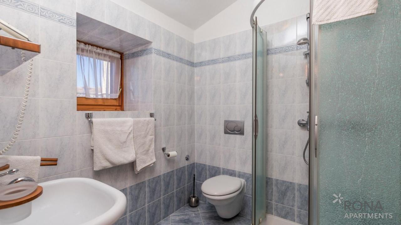 Rona Stone House Apartments Janja Boljun Bagian luar foto